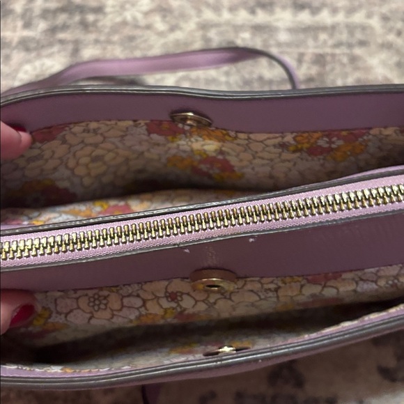 Lilac Crossbody Purse - Picture 6 of 12